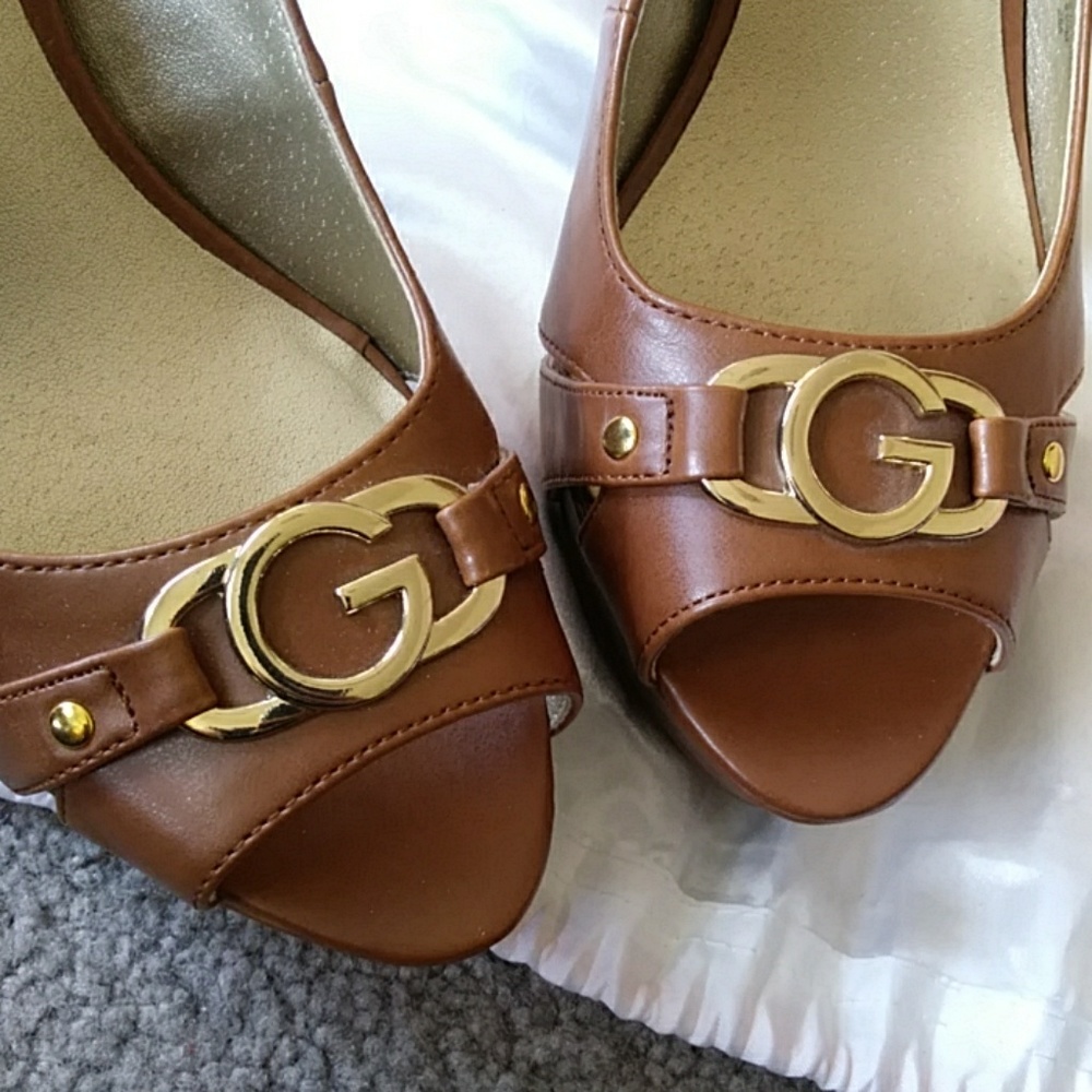 Guess Heels - Picture 8 of 8
